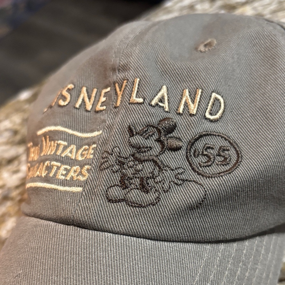 Disneyland True Vintage Characters Black Hat - Picture 2 of 5